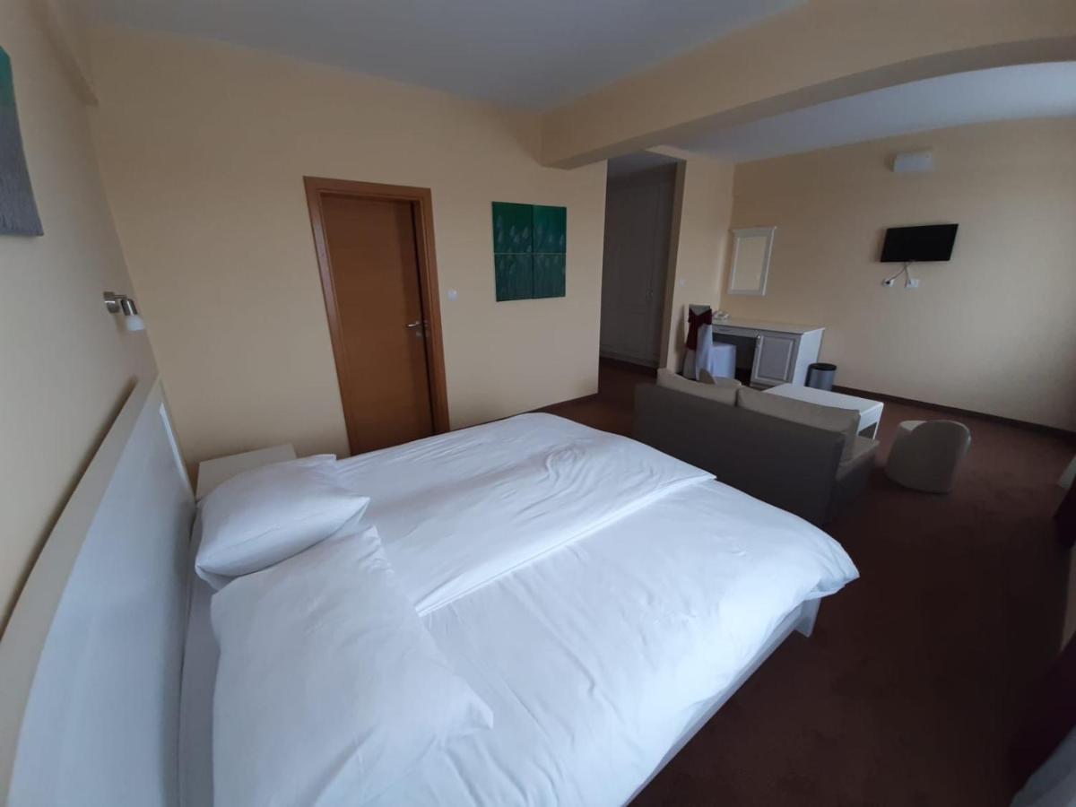 Hotel Garic Garesnica Extérieur photo