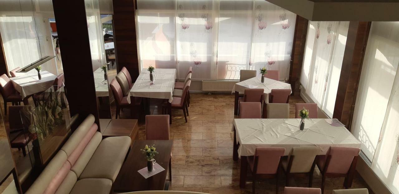 Hotel Garic Garesnica Extérieur photo